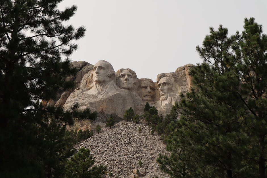 mount rushmore terletak di negara bagian amerika yang mana