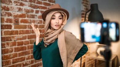9 Pilihan Outfit Santai Olahraga Wanita dengan Hijab