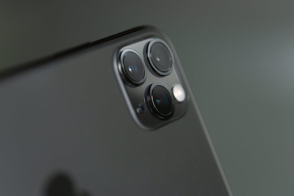 Ulasan Spesifikasi iPhone 11 Pro: Keunggulan & Kekurangan