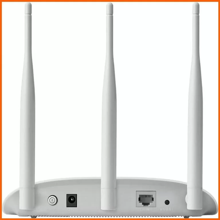 Analisis Performa Access Point WiFi dengan Varian Frekuensi Antena