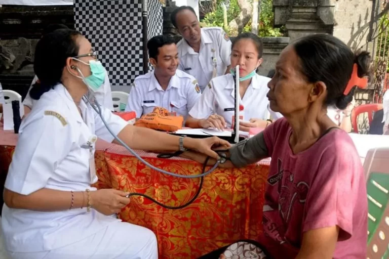 Berkontribusi pada Kesejahteraan Individu dan Kelompok