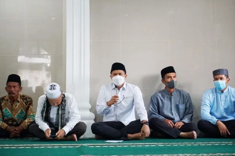 Kesimpulan Mengapa Kita Harus Berpuasa pada Bulan Ramadhan