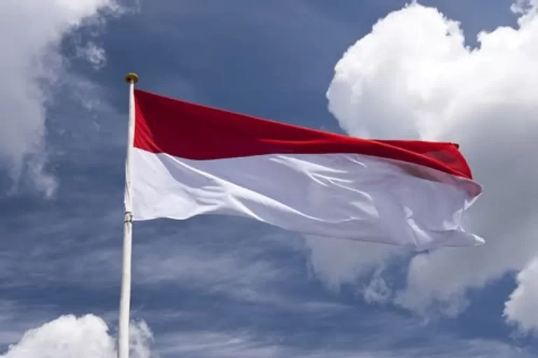 Kontroversi seputar Bendera Merah Putih