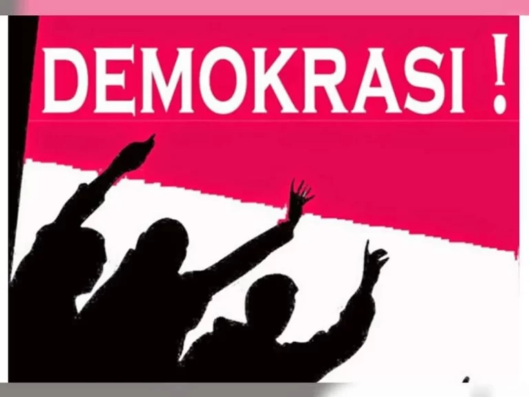 Partisipasi Masyarakat dalam Sistem Demokrasi Liberal